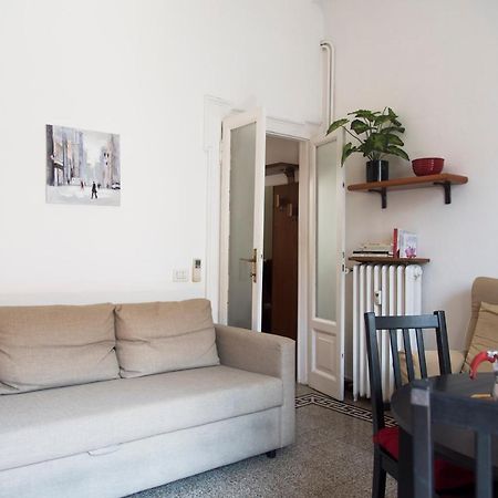 Peaceful Court Apartment In Shopping District Milán Exteriér fotografie
